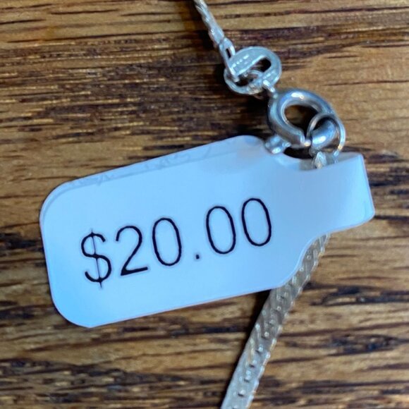 16” Sterling Silver 925 Necklace - Italy (3.0g) Jewelry - Picture 5 of 7